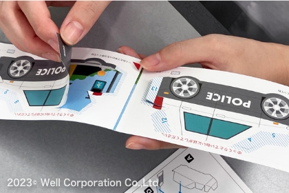 パーツは手で簡単に外れます。ハサミいらずで、手軽で安全！</figcaption></figure>
<!-- /