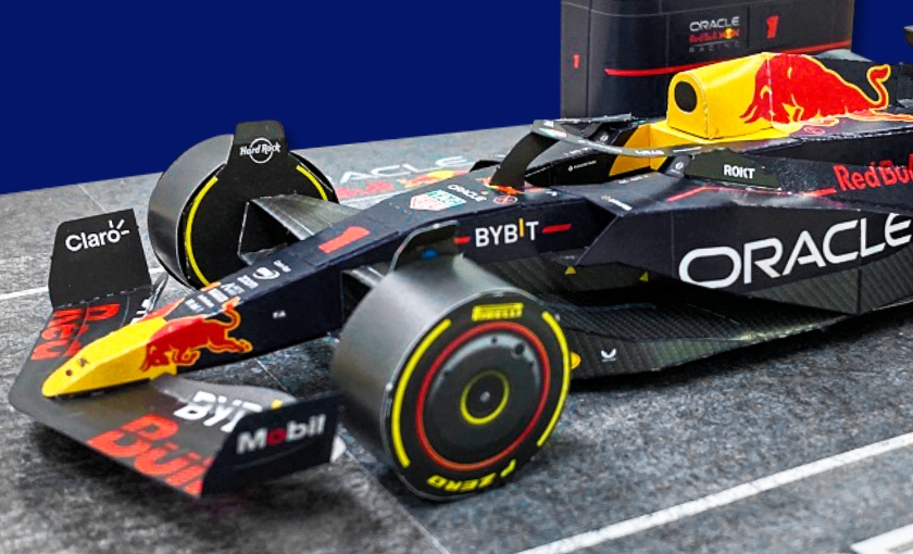 細部まで拘ったペーパークラフト